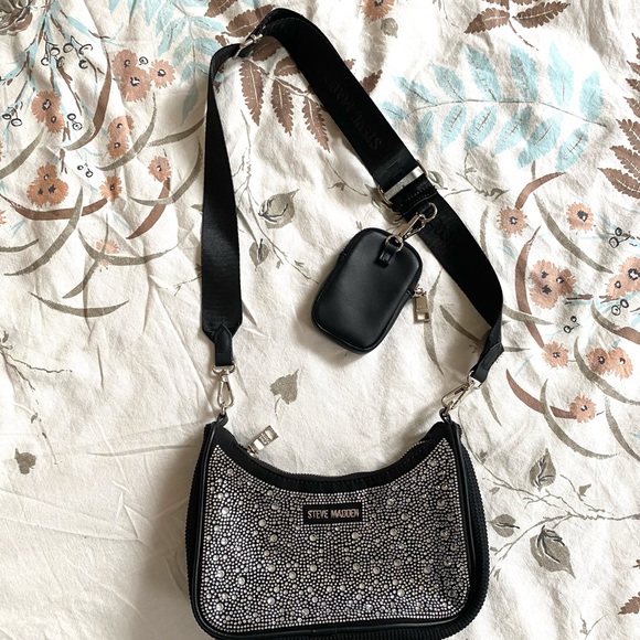 Steve Madden Rhinestone Bag with Adjustable Strap and Chain Strap 🤍🖤 - Picture 5 of 11